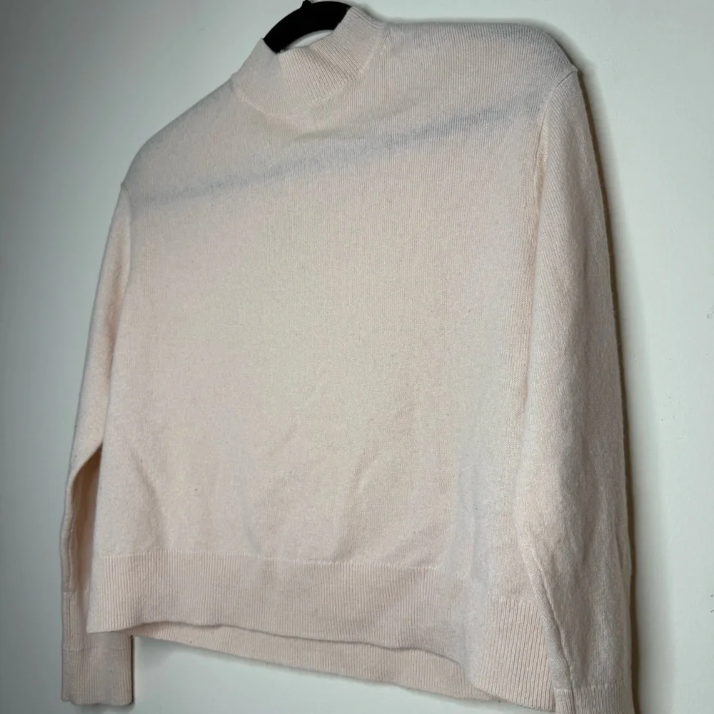 EVERLANE 100% Cashmere Mock Neck Cozy Lightweight Ribbed Fall Winter Sweater